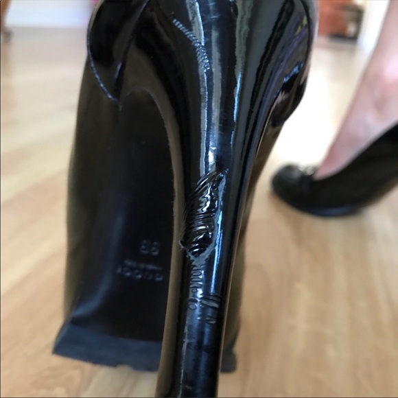 Shoe - Picture 4 of 5